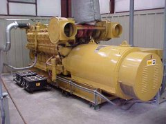 Skid-mounted industrial generator set